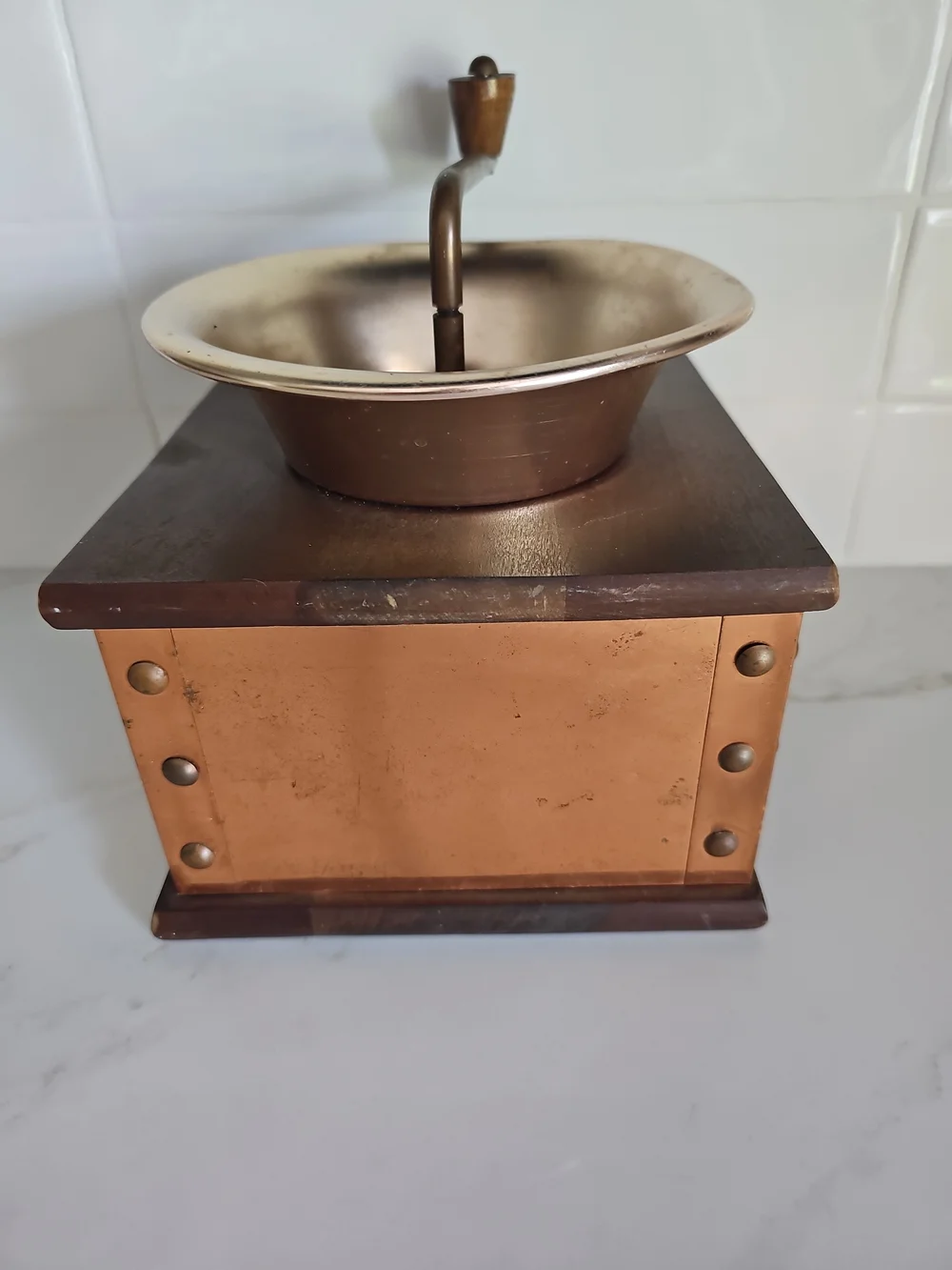Vintage Gail Craft Coffee Grinder Mill – Rustic Farmhouse Decor (Missing Drawer)